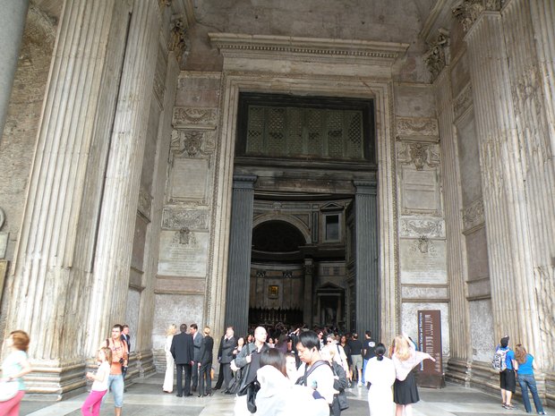 entrée du Panthéon